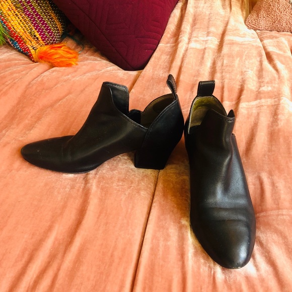 🎀 Phillip Lim -  Dolores Cutout Ankle Boots 🎀 - Picture 2 of 6